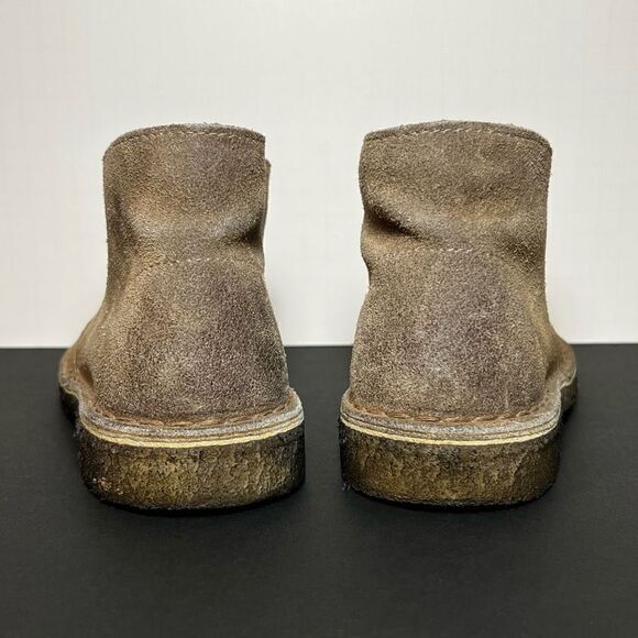 Womens CLARKS Desert Boot Distressed Taupe Chukka Boots / Size 6 - Picture 5 of 11